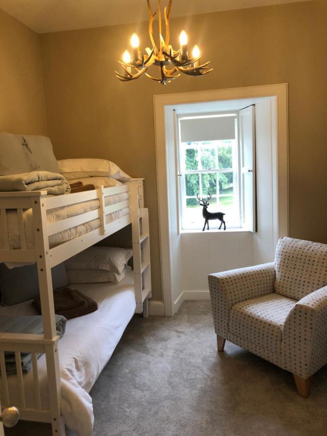 Branxholme Castle Bed & Breakfast Hawick Bagian luar foto