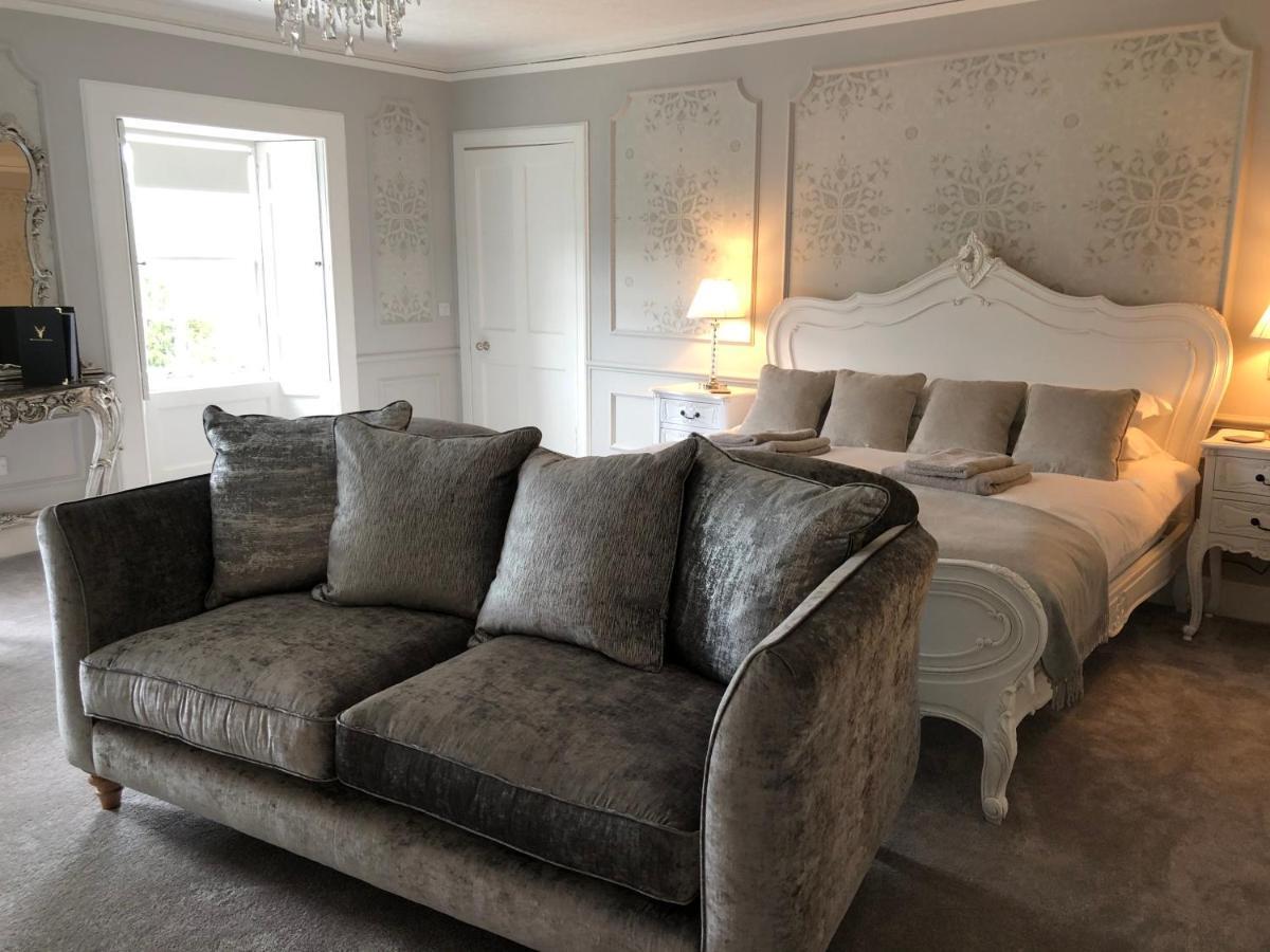Branxholme Castle Bed & Breakfast Hawick Bagian luar foto