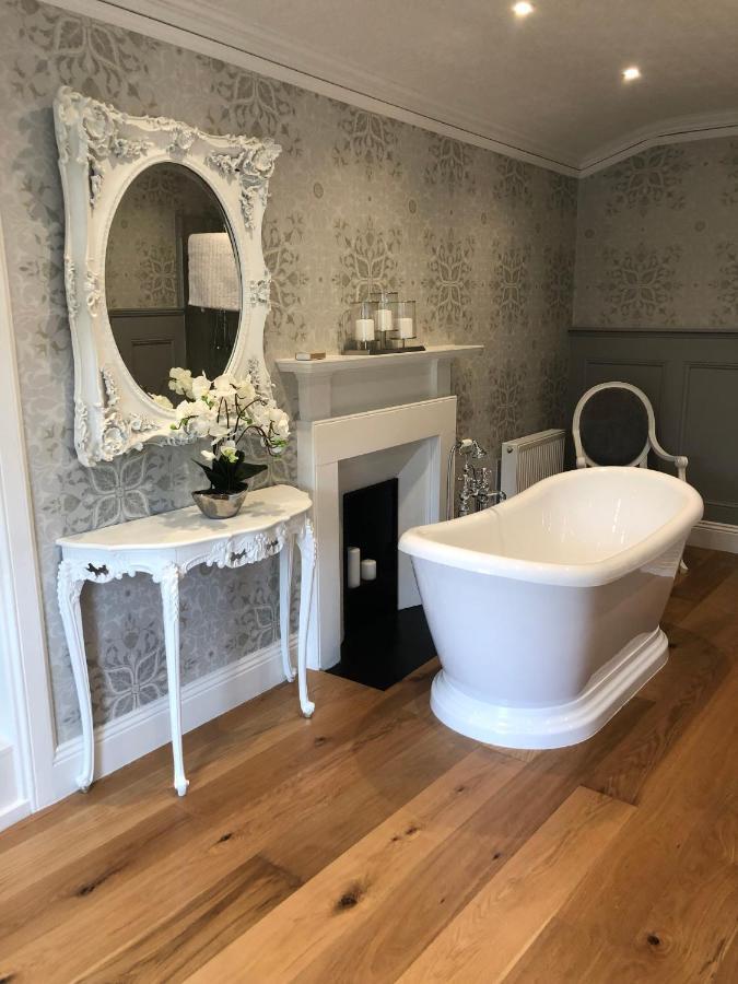 Branxholme Castle Bed & Breakfast Hawick Bagian luar foto