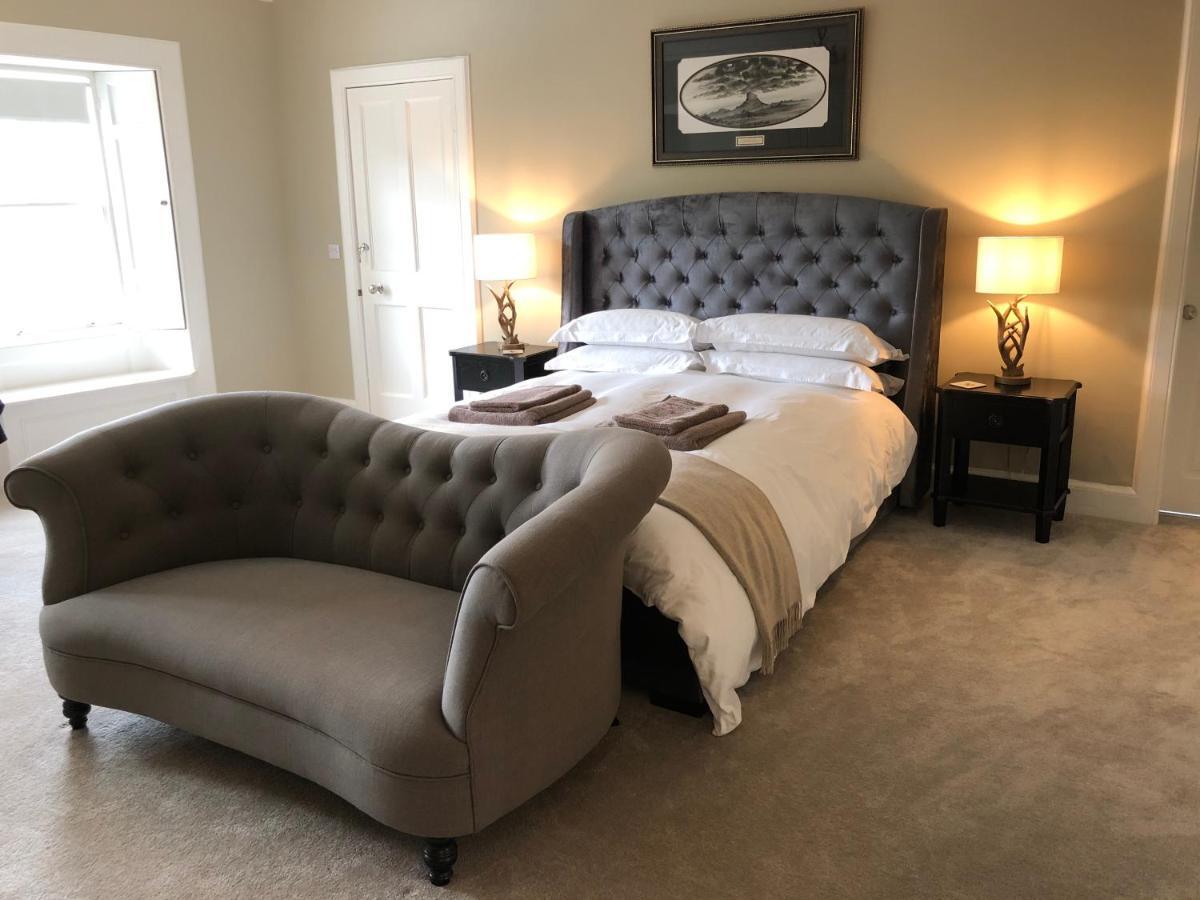 Branxholme Castle Bed & Breakfast Hawick Bagian luar foto