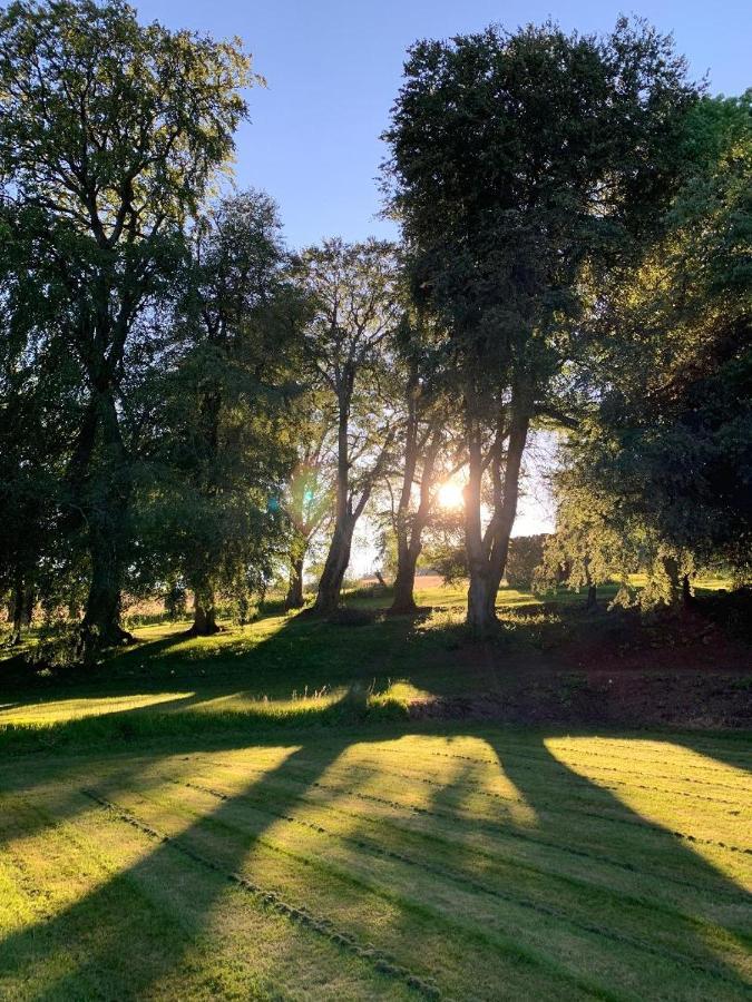 Branxholme Castle Bed & Breakfast Hawick Bagian luar foto